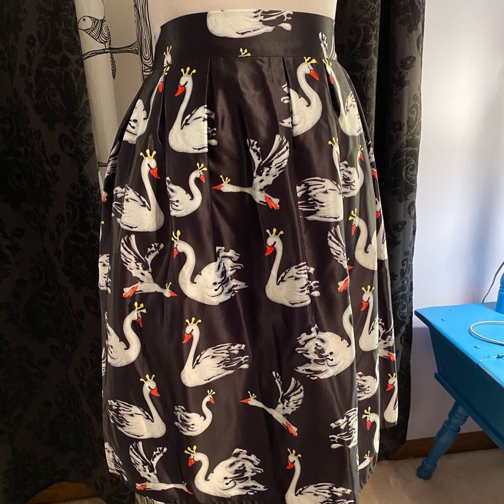 A line skirt